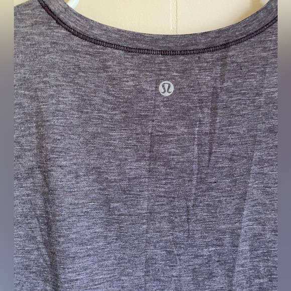 Lululemon Intended Crop Tee in Heathered Black Currant (purple) - Picture 3 of 7